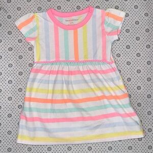 🛍 PRETTY LITTLE GIRLS DRESS SIZE 6-9 MONTHS 🛍